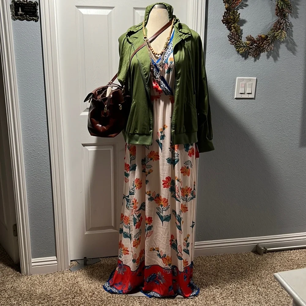 FALL FLORAL MAXI - Picture 4 of 9